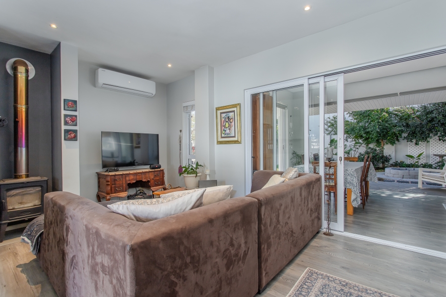 2 Bedroom Property for Sale in Wellington Central Western Cape